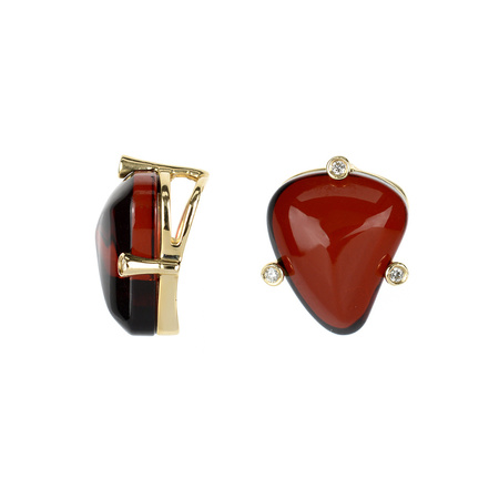 Gold pendant with amber and diamonds