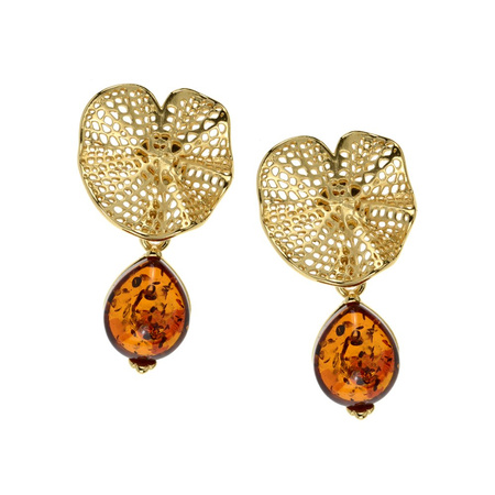 Silver earrings with amber