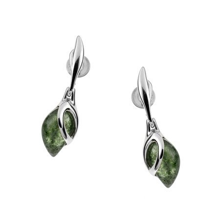 Silver earrings with awenturyne