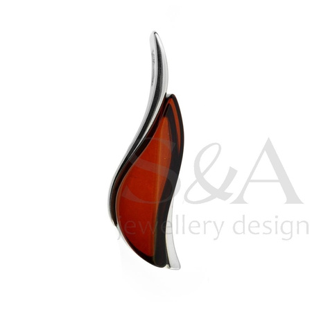 Silver pendant with amber