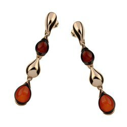Silver earrings with amber
