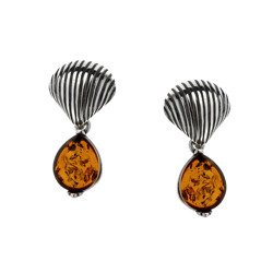 Silver earrings with amber