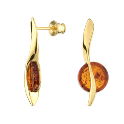 Silver earrings with amber