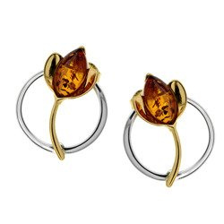 Silver earrings with amber