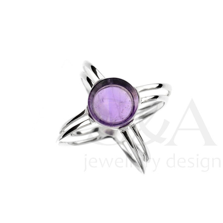 Silver ring with amethyst
