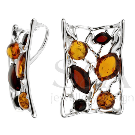 Silver pendant with amber