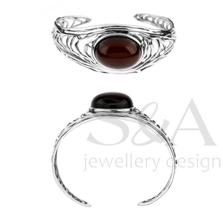 Silver bracelet with amber