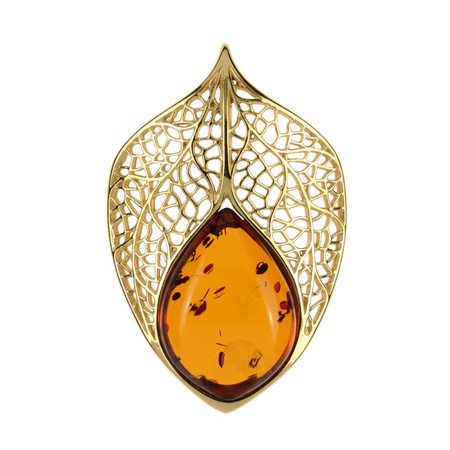 Silver pendant with amber