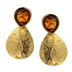 Silver earrings with amber