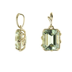 Gold pendant with green amethyst