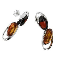 Silver earrings with amber