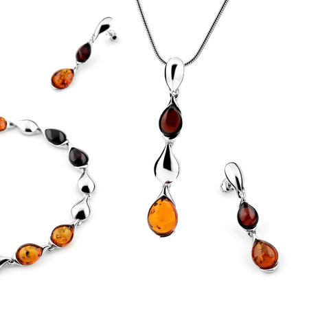 Silver earrings with amber