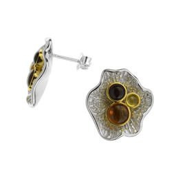 Silver earrings with amber