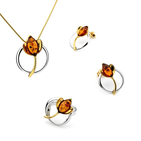 Silver ring with amber
