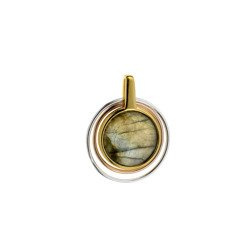Silver pendant with labradorite