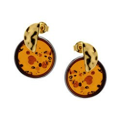 Silver earrings with amber